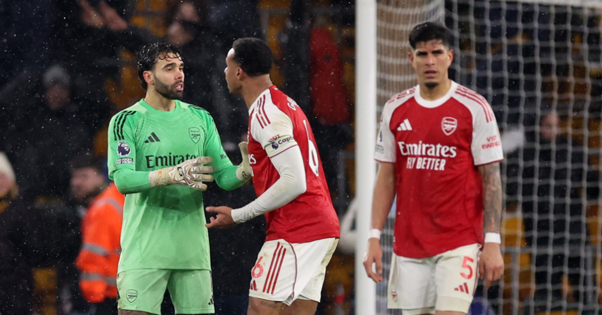 Dẫn 2-0 vẫn hòa đội bét bảng, Arsenal hỗn chiến sau trận đấu