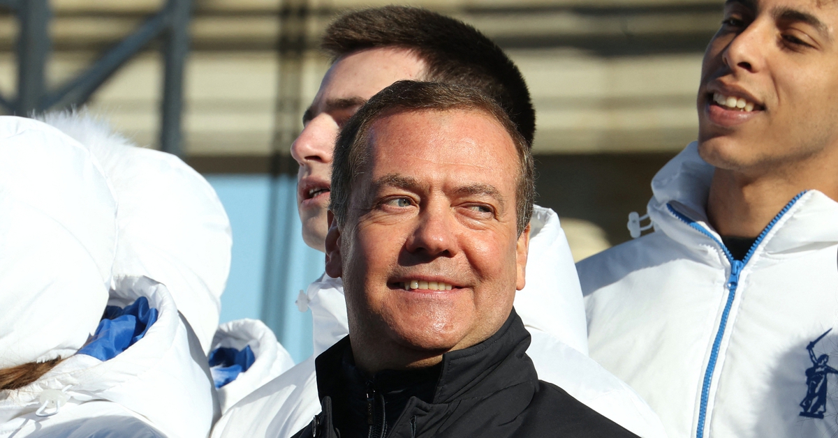 Ông Medvedev: Thế giới ngày càng nguy hiểm