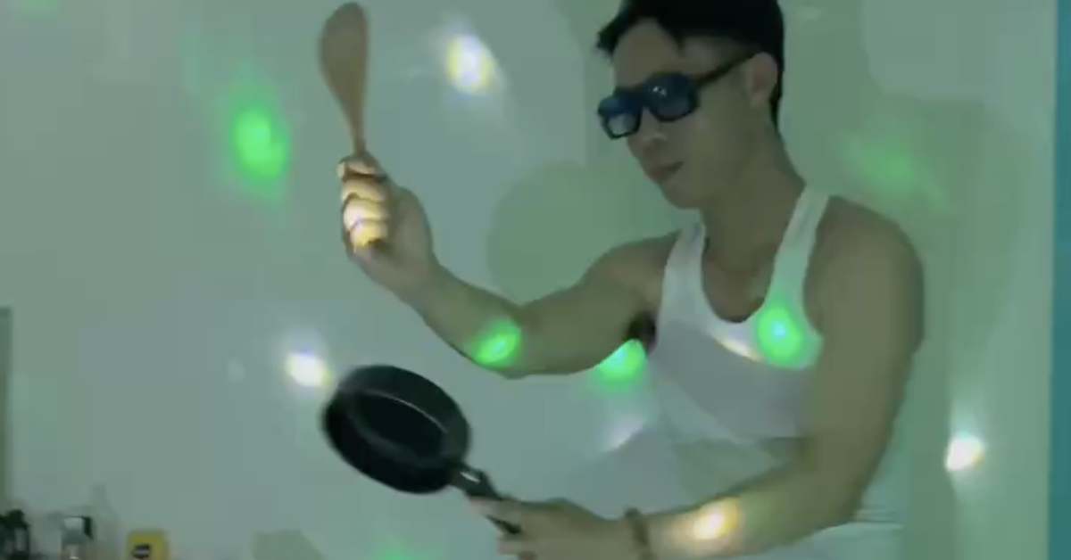 Clip 'xào ke' của công an phường gây sốt trên mạng, dân khen 'diễn hay quá chú công an ơi'