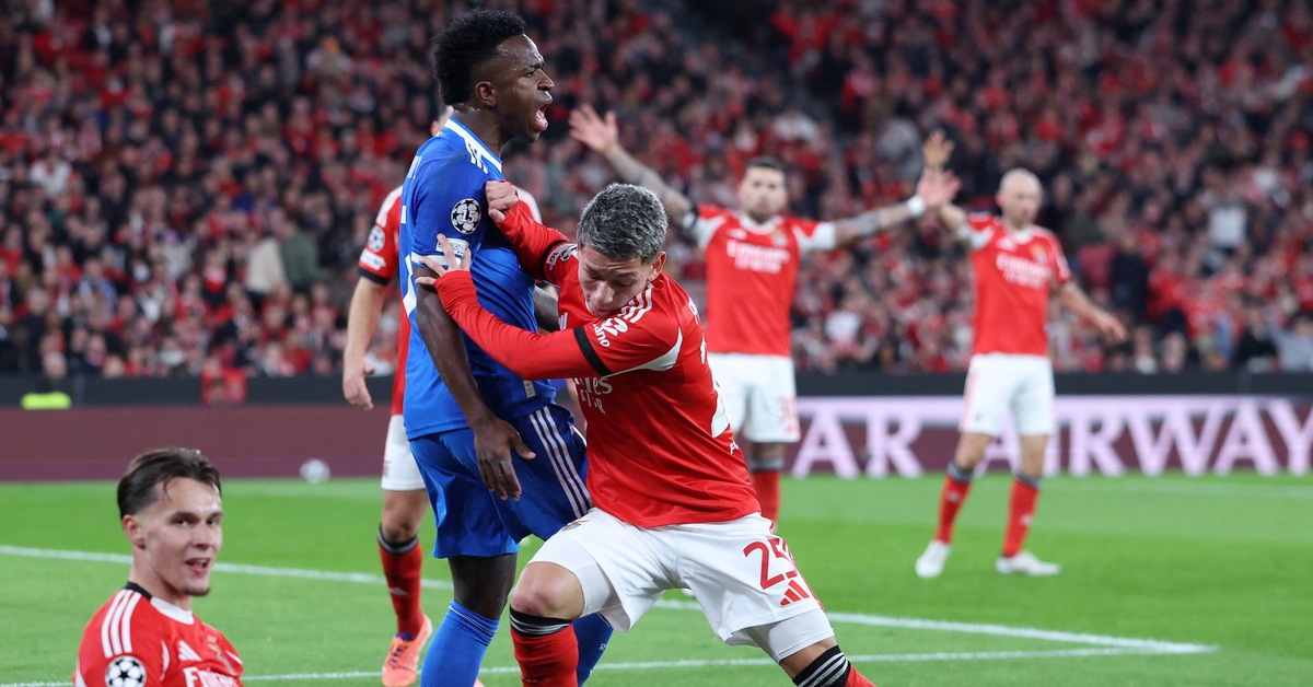 FIFA soạn thảo luật mới sau vụ phân biệt chủng tộc của Vinicius