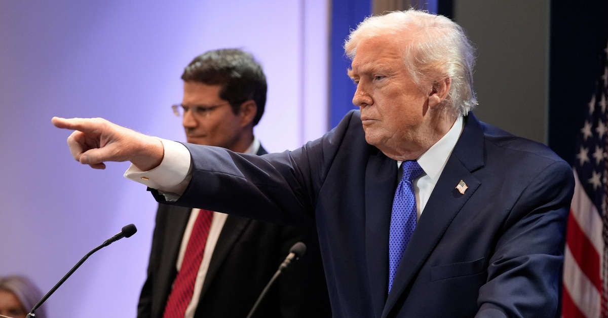 Thuế quan 10% của ông Trump có làm vô hiệu phán quyết của Tòa án tối cao?