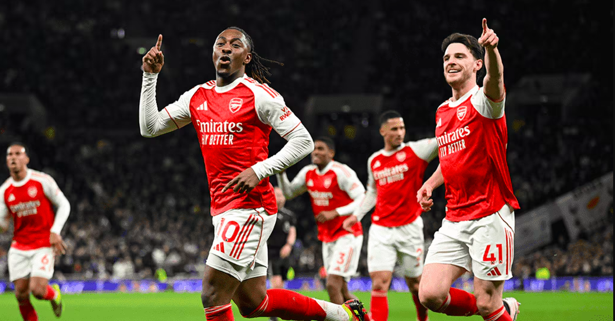 Arsenal đánh bại Tottenham, tái lập khoảng cách 5 điểm với Man City