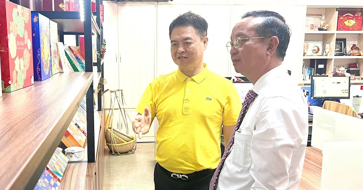 Lãnh đạo UBND TP.HCM chúc Tết doanh nghiệp, mong đóng góp vào tăng trưởng trên 10%