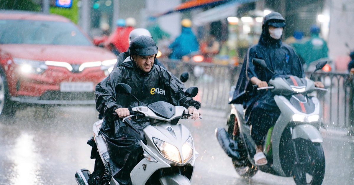 Nam Bộ, TP.HCM sẽ mưa trái mùa lớn ngày 26 và 27-2