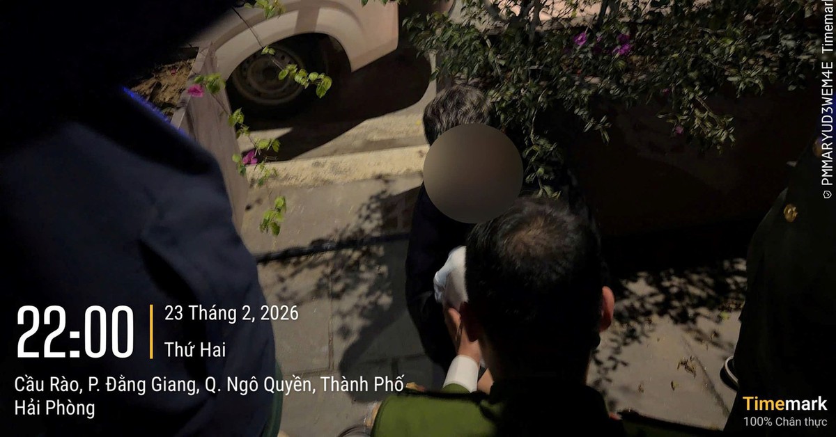 Kịp ngăn chặn nam thanh niên có ý định nhảy cầu Rào