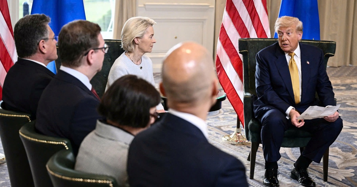 Thuế quan của ông Trump: Chờ làm rõ rồi tính tiếp