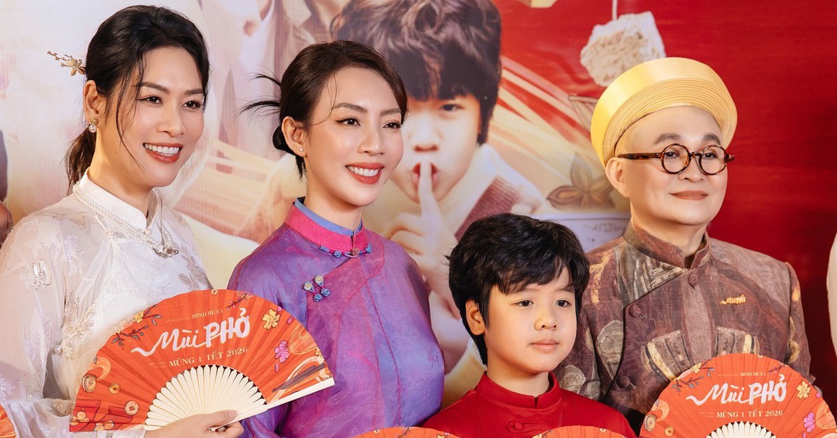 Thu Trang nói gì khi bị đồn xích mích đoàn phim 'Mùi phở' và NSND Xuân Hinh?