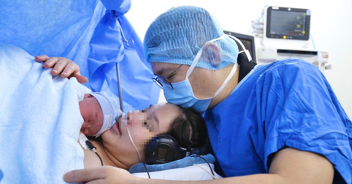 Từ mũi kim xuyên tử cung đến thông tim bào thai trong 30 phút, bé trai đã chào đời an toàn