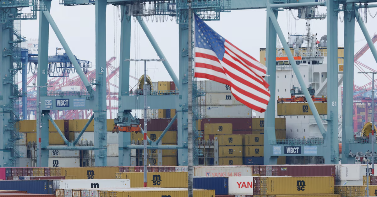 Mỹ muốn giữ nguyên mức thuế 35-50% với hàng Trung Quốc để tránh leo thang