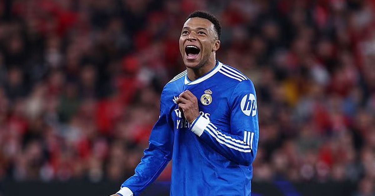 Real Madrid nhận tin dữ từ Mbappe trước trận lượt về Champions League