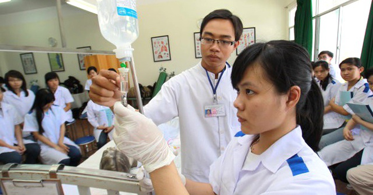 Trường đại học Y khoa Phạm Ngọc Thạch tuyển 2.155 chỉ tiêu, không quy đổi chứng chỉ ngoại ngữ