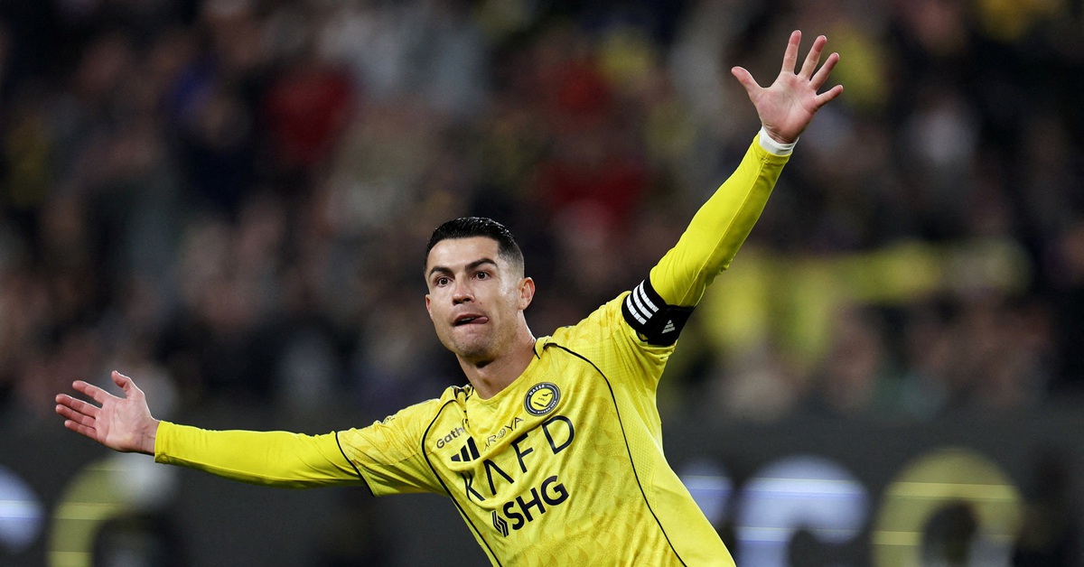 Ronaldo tỏa sáng, Al Nassr xây chắc ngôi đầu