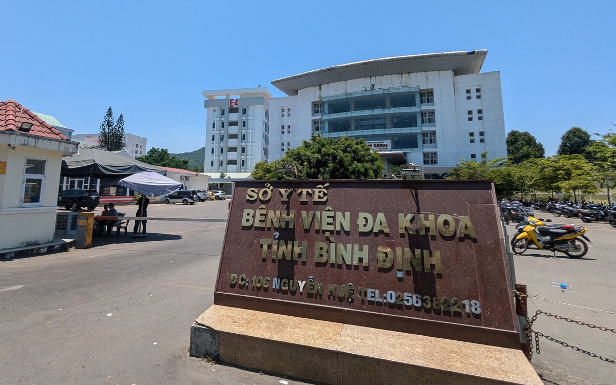 Mượn tên người khác xin việc làm hộ lý bệnh viện suốt 26 năm