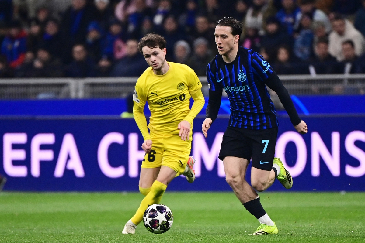 Kỳ tích đội bóng tí hon miền cực Bắc