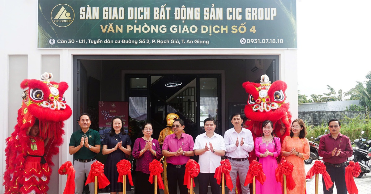 CIC Group khai trương văn phòng giao dịch, bàn giao nhà mẫu CIC Boulevard