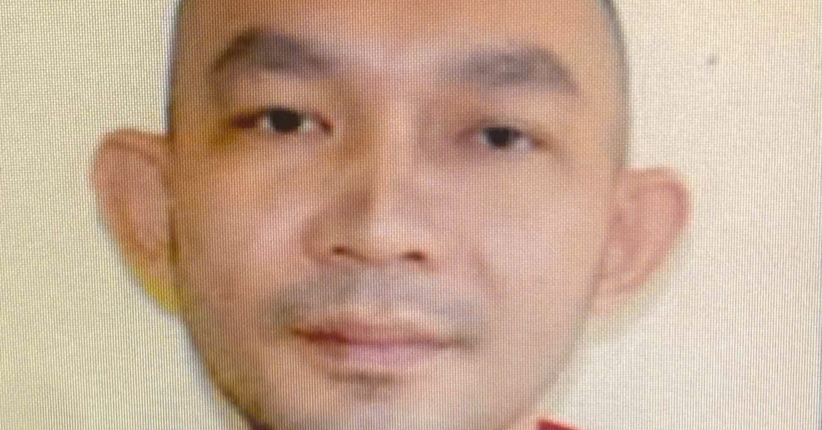 Vờ mua rau rồi giật dây chuyền người bán rau ở Long An