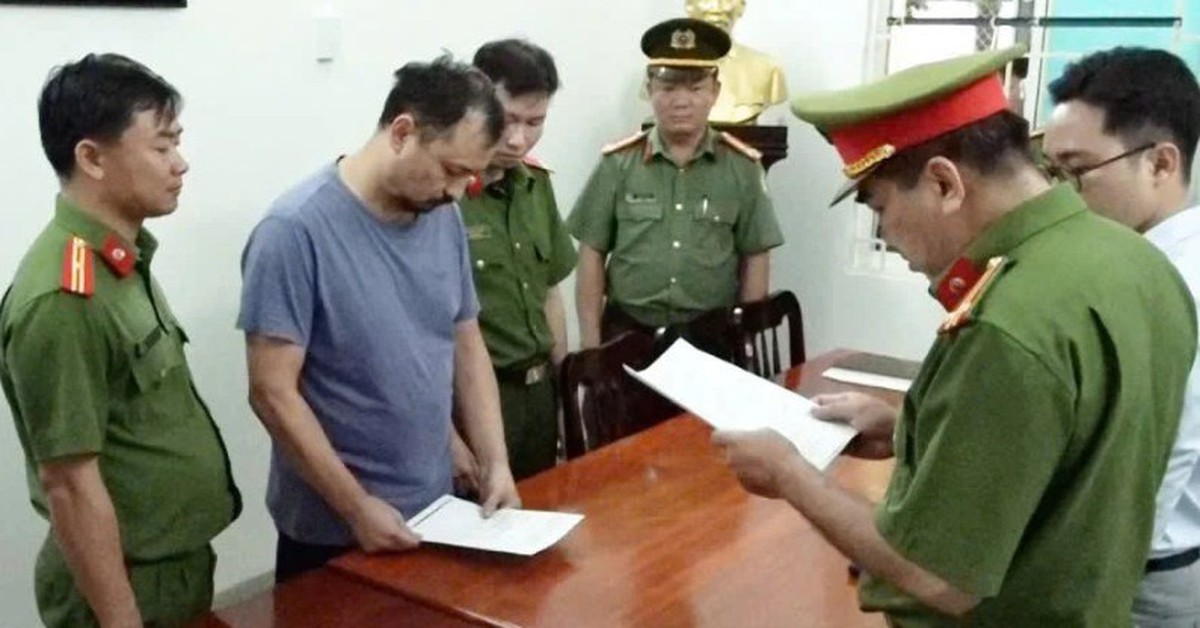 Khánh Hòa phát hiện, trục xuất người đàn ông Kazakhstan bị Interpol truy nã đỏ