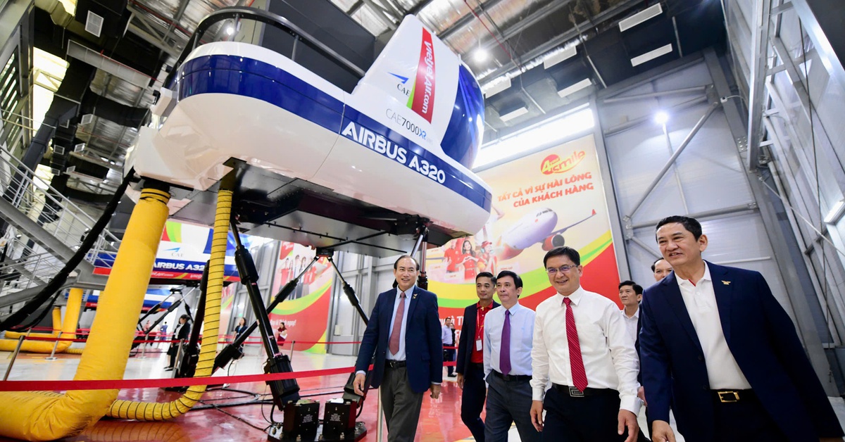 Phó chủ tịch TP.HCM Nguyễn Mạnh Cường: Vietjet góp phần nâng tầm vị thế hàng không Việt Nam