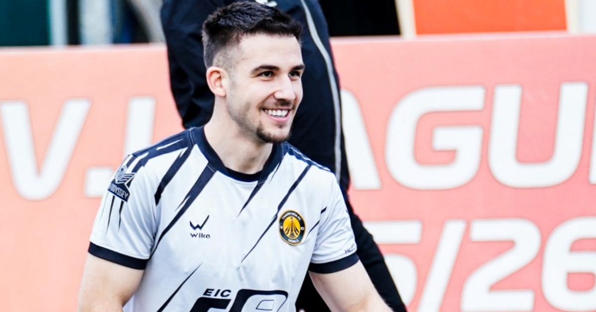 Cựu cầu thủ PSV chờ CLB Thanh Hóa gần 2 tháng