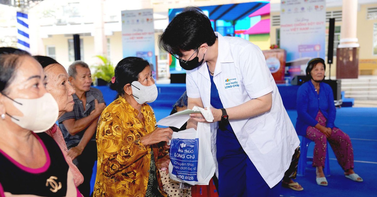 FPT Retail tiến bước vào Top 500 'Công ty tốt nhất châu Á - Thái Bình Dương 2026' của tạp chí TIME