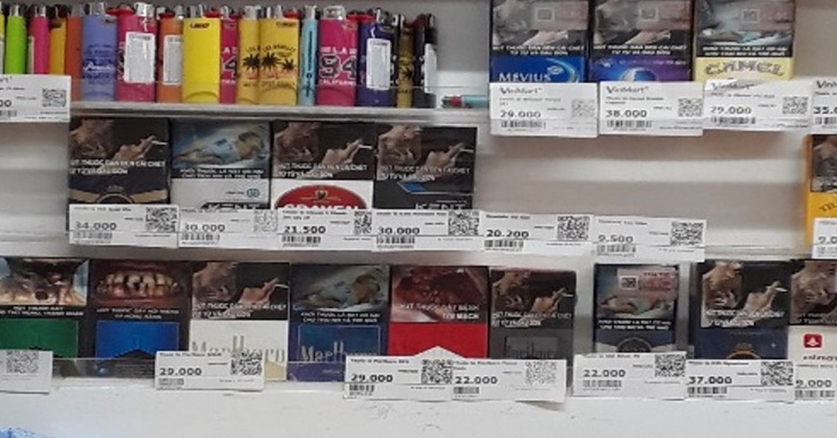 Đề xuất cấm trưng bày thuốc lá, muốn bán phải có tủ, rèm che kín