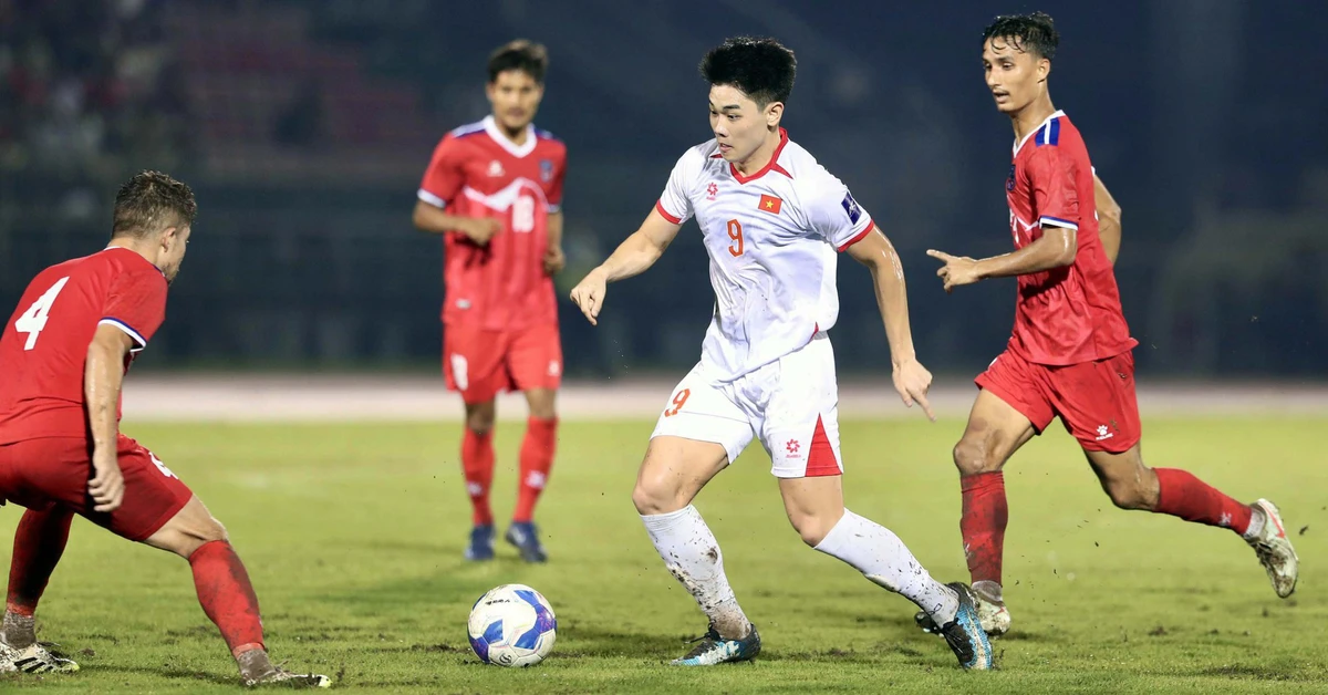 Bài toán khó FIFA Days của bóng đá Việt Nam