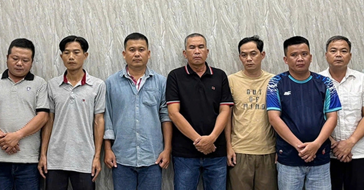 Truy tố 12 bảo vệ Khu công nghệ cao 'bán đường' cho xe tải vào giờ cấm