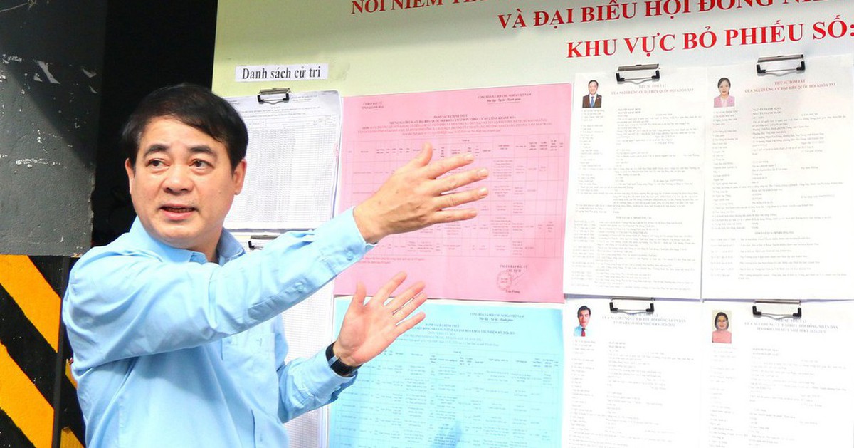 Bí thư Khánh Hòa kiểm tra chuẩn bị bầu cử, yêu cầu an toàn tuyệt đối, không phô trương - Báo Tuổi Trẻ