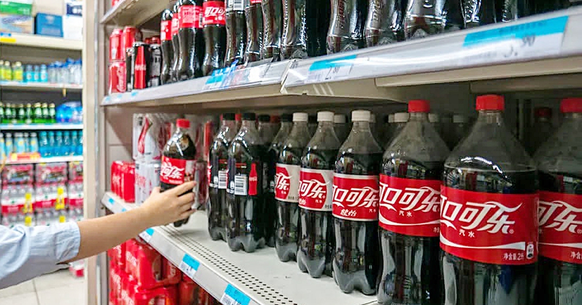 Trung Quốc tính đánh thuế Coca-Cola và đồ uống có đường
