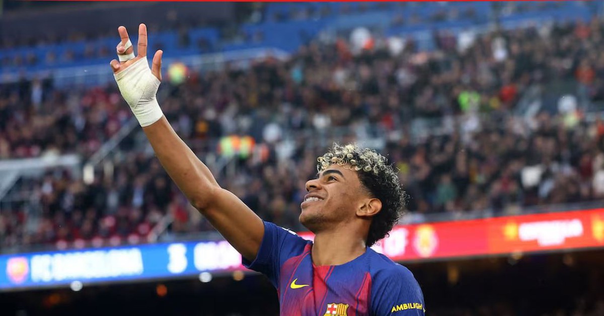 Yamal phá kỷ lục của Messi với hat-trick đầu tiên cho Barca