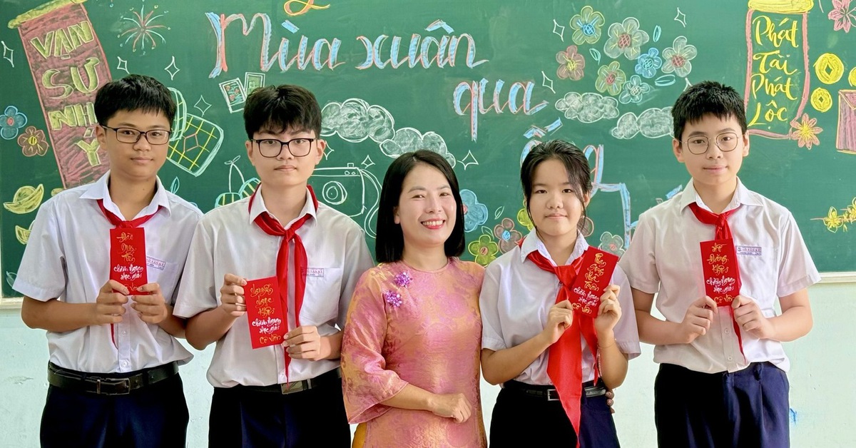 Từ nỗi lo ‘nghiện’ điện thoại, cô giáo Nha Trang tạo cuộc thi ảnh Tết kéo học sinh gần lại gia đình - Báo Tuổi Trẻ