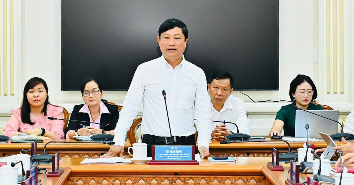 Kiện toàn Ủy ban bầu cử TP.HCM gồm 32 thành viên