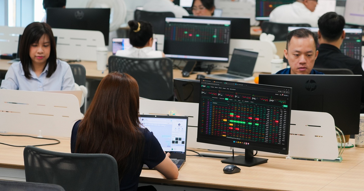 Chứng khoán thường ra sao trước và sau Tết: Dữ liệu chỉ ra điều thú vị