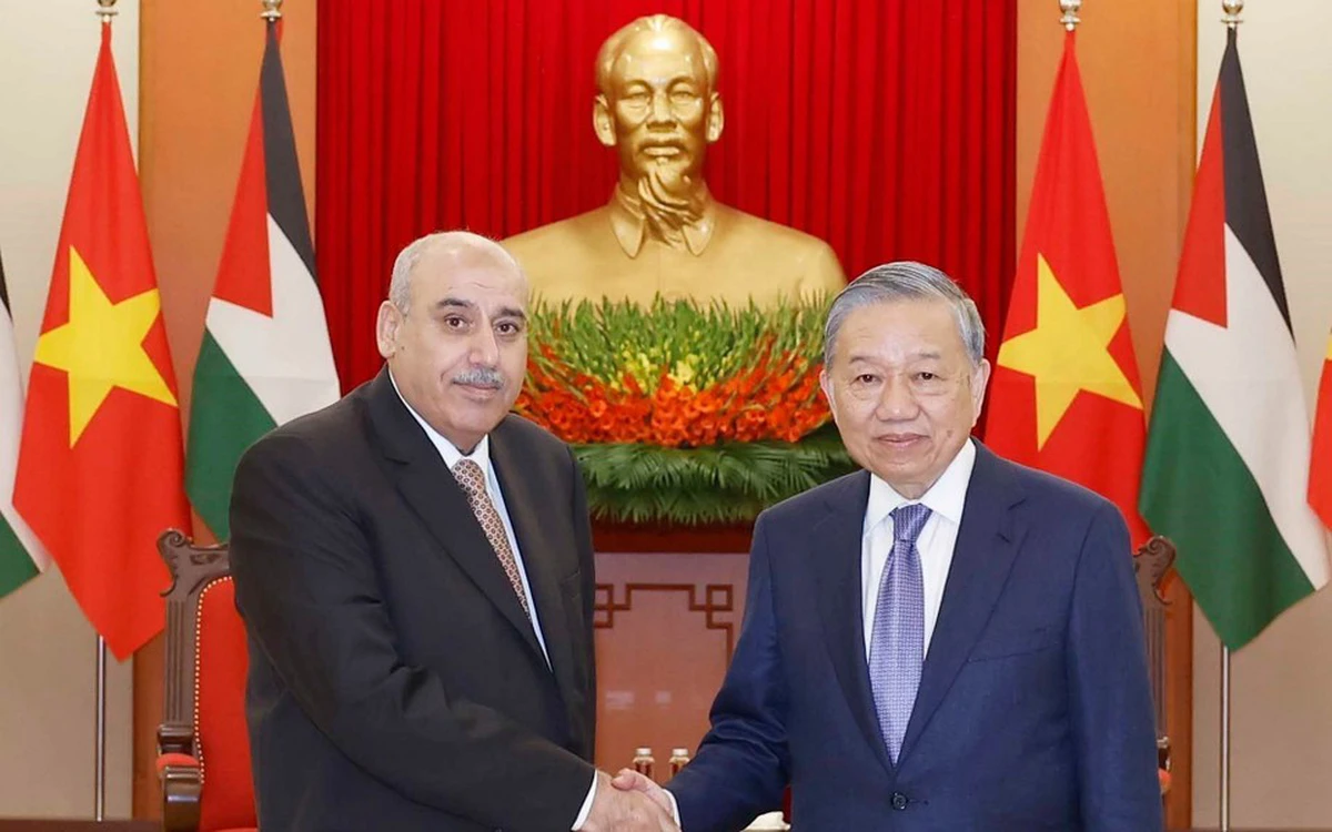 Jordan đề xuất khu thương mại tự do cho hàng Việt Nam tiến vào Trung Đông