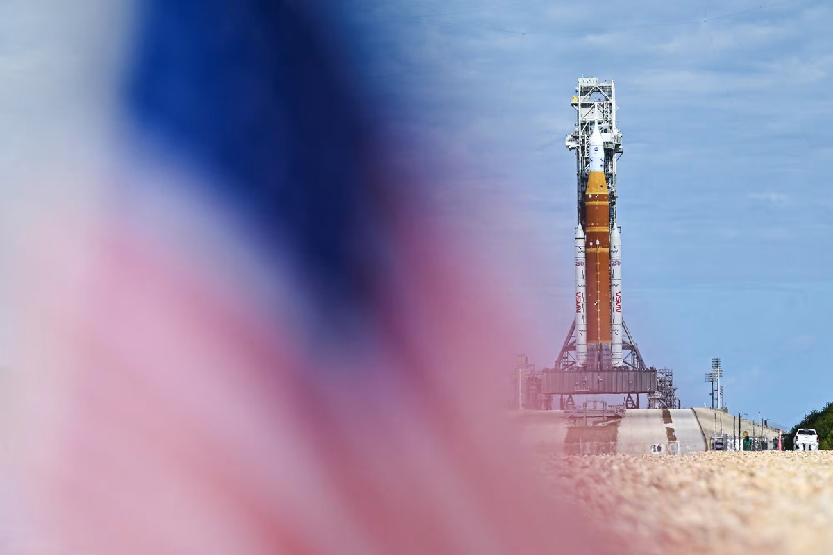 Gặp sự cố phút chót, NASA hoãn sứ mệnh Artemis II lên Mặt trăng