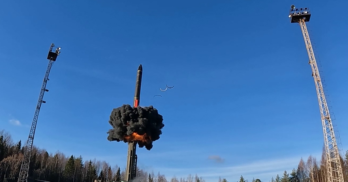 Vài tiếng nữa, hiệp ước hạn chế vũ khí hạt nhân cuối cùng hết hiệu lực