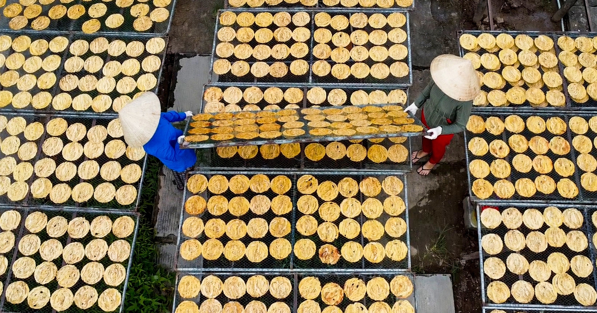 Làng nghề 'nhà quê' truyền thống trăm tuổi ở miền Tây vào mùa Tết