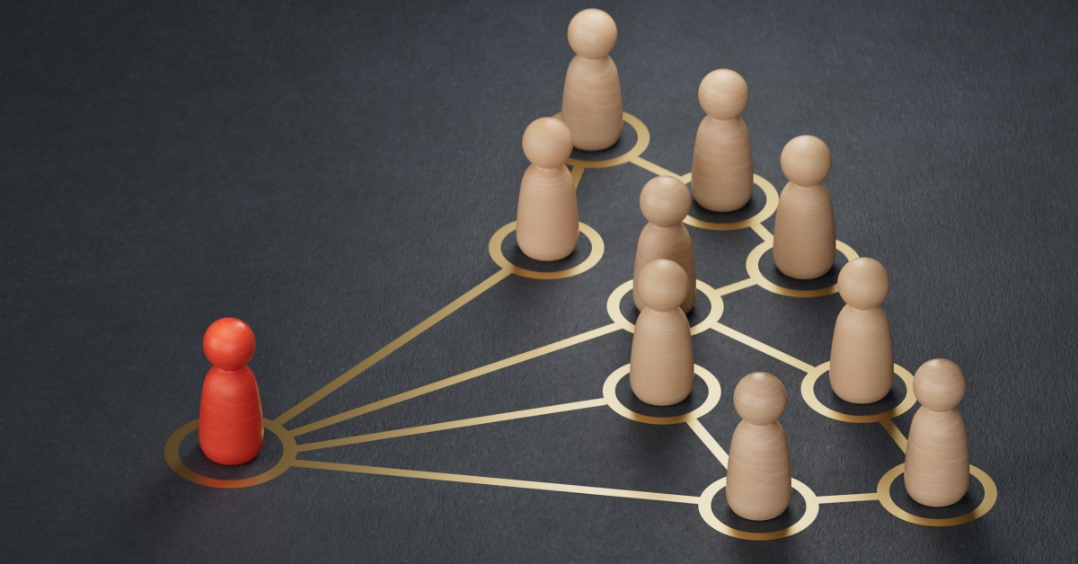 Đám đông có thể sai, vì sao con người vẫn nghe theo? Nghiên cứu hé lộ lý do