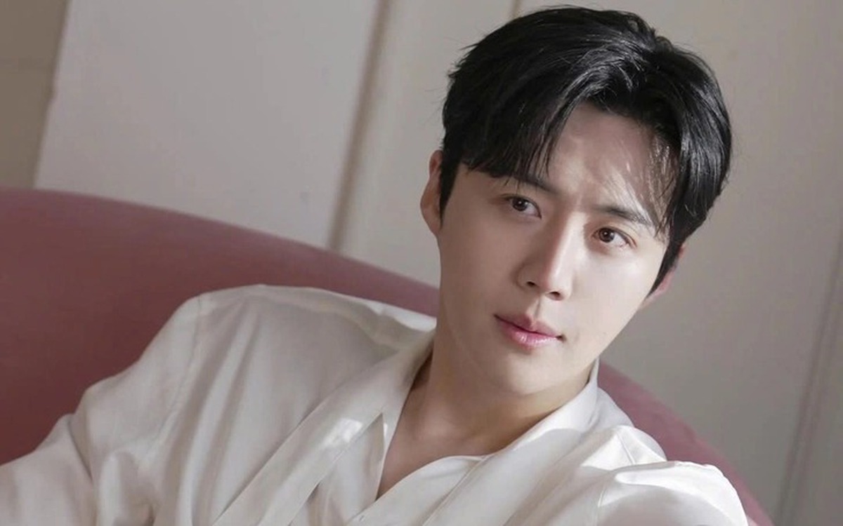 Kim Seon Ho xin lỗi vì trốn thuế