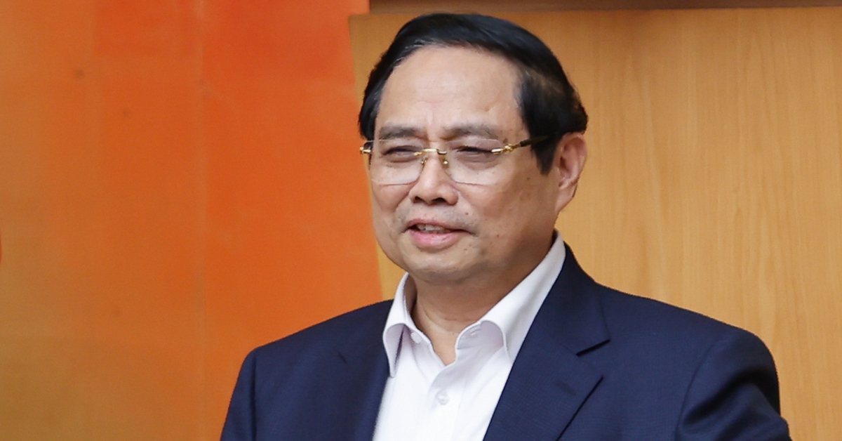 Thủ tướng yêu cầu nỗ lực ngay từ ngày đầu để hoàn thành mục tiêu tăng trưởng 2 con số