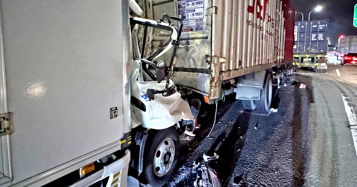 Tai nạn liên hoàn trên cao tốc TP.HCM - Long Thành - Dầu Giây, tài xế tử vong