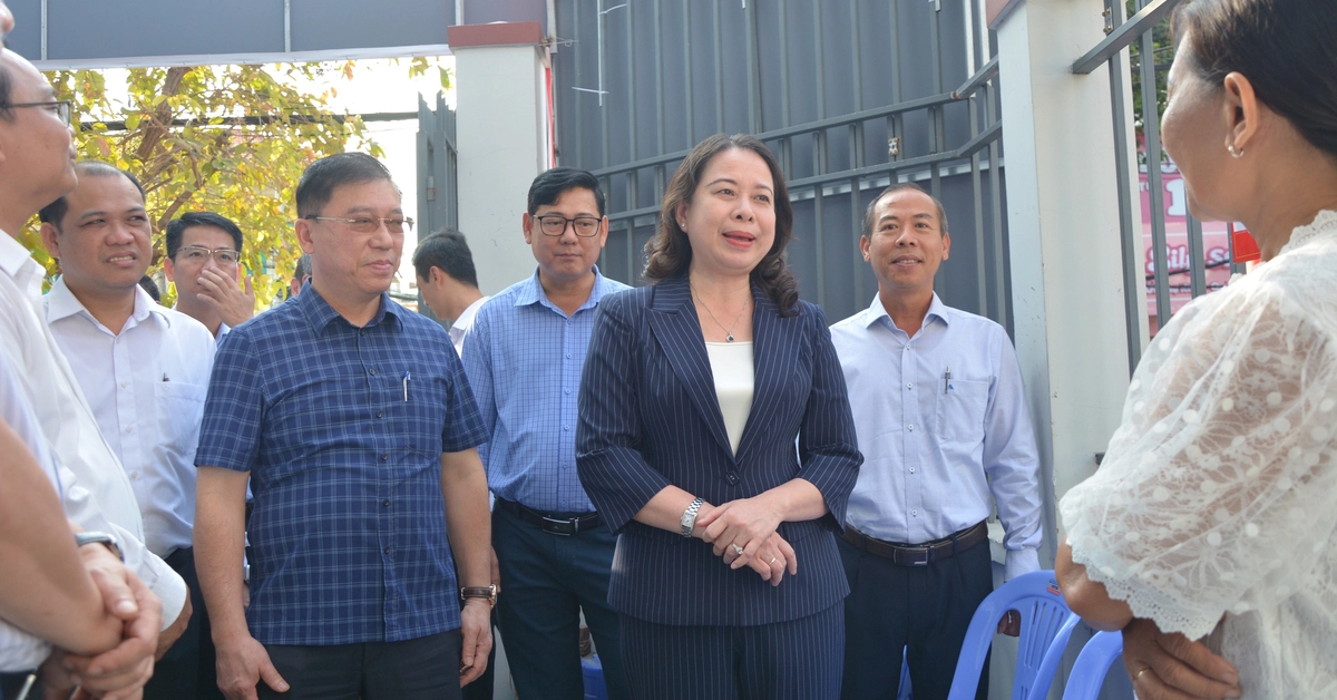 Phó chủ tịch nước Võ Thị Ánh Xuân kiểm tra công tác chuẩn bị bầu cử tại Lâm Đồng