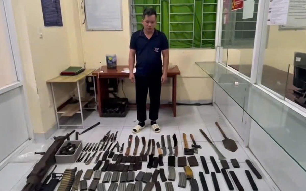 Tạo nhiều tài khoản mạng xã hội để bán súng, người đàn ông ở TP.HCM bị khởi tố