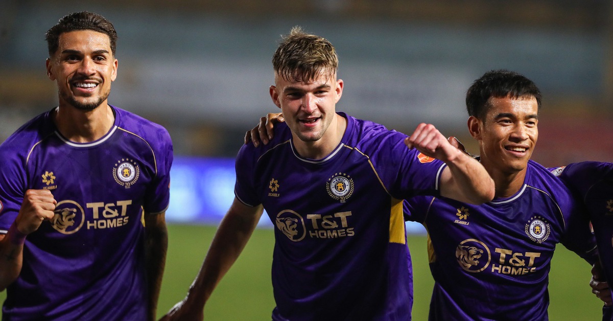 CLB Hà Nội - Hải Phòng (hiệp 1) 1-0: David Fisher mở tỉ số