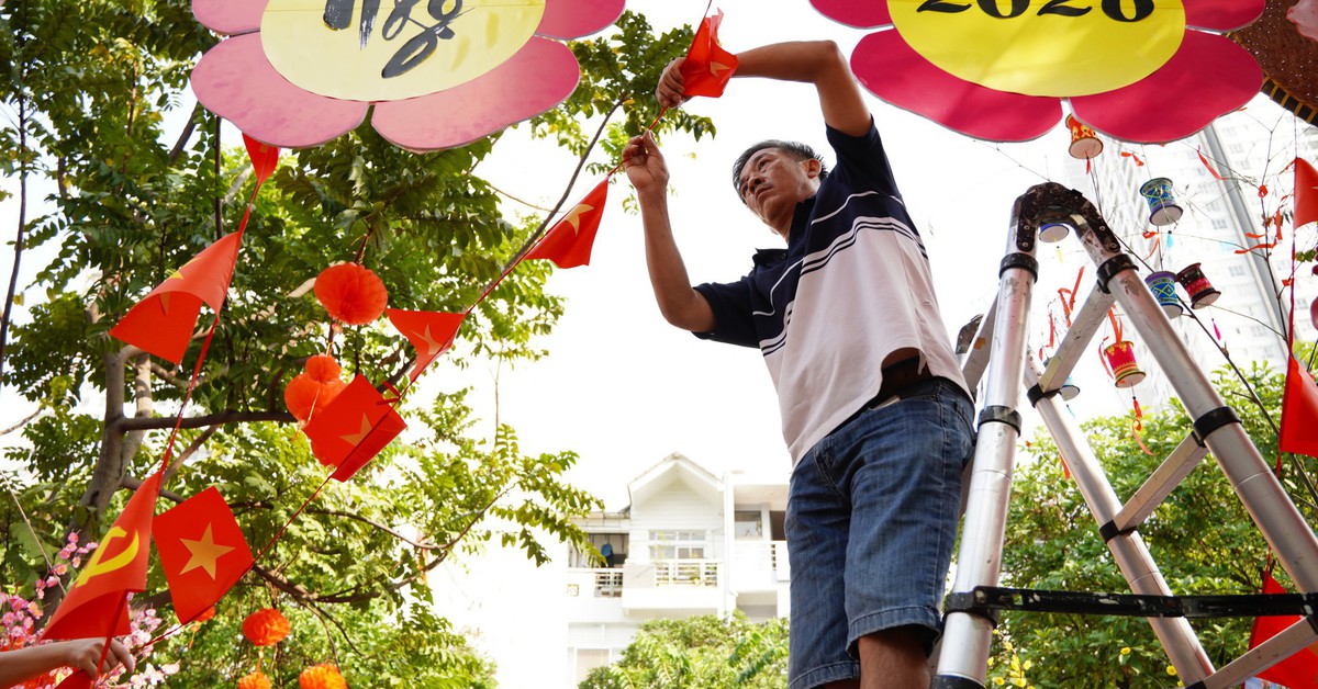 Mươi ngày nữa là Tết, bánh chưng đã thơm lừng nhiều phố, phường ở TP.HCM