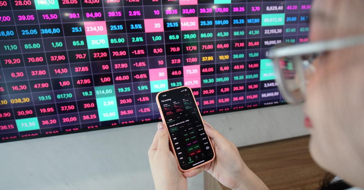 Nhà đầu tư cá nhân làm gì để thoát được 'bẫy tin đồn' thường xuất hiện trên thị trường?