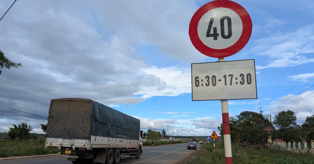 Khu Quản lý đường bộ III yêu cầu xử lý biển hạn chế tốc độ dày đặc trên quốc lộ 19