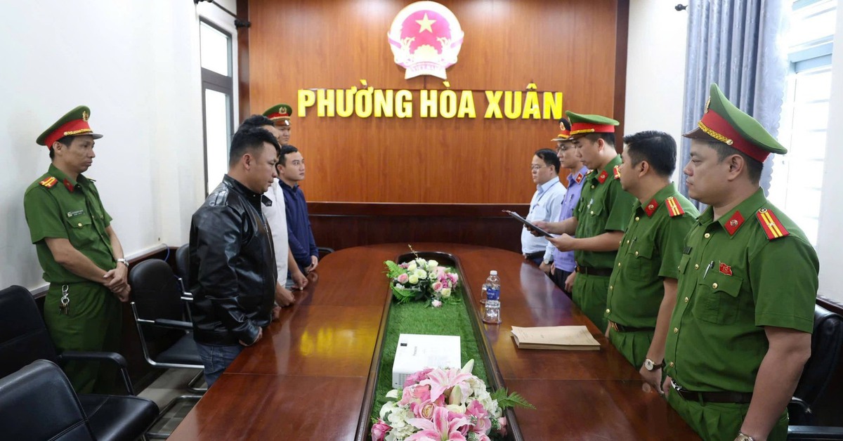 Khởi tố 3 thanh niên mở bãi chứa xà bần trái phép