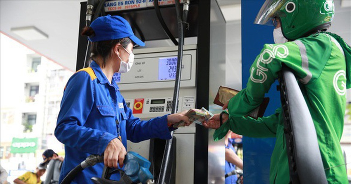 Hơn 20 thương nhân kinh doanh xăng dầu dừng hoạt động trong năm 2025