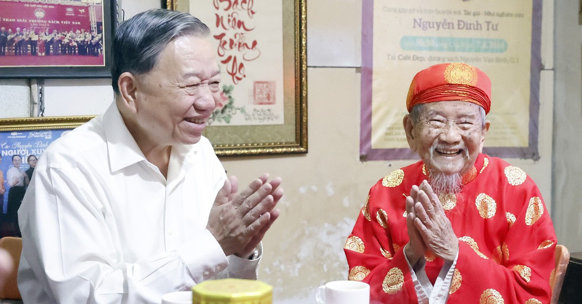Tổng Bí thư Tô Lâm thăm, chúc Tết nhà nghiên cứu Nguyễn Đình Tư